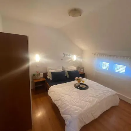 公寓 Haus Jelena 5 *